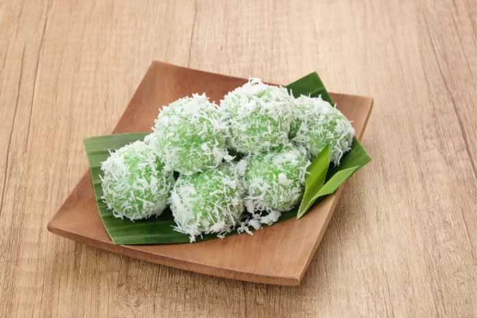 Kuih Tradisional Malaysia: Sebab Menarik & Nostalgia Yang Kekal Relevan