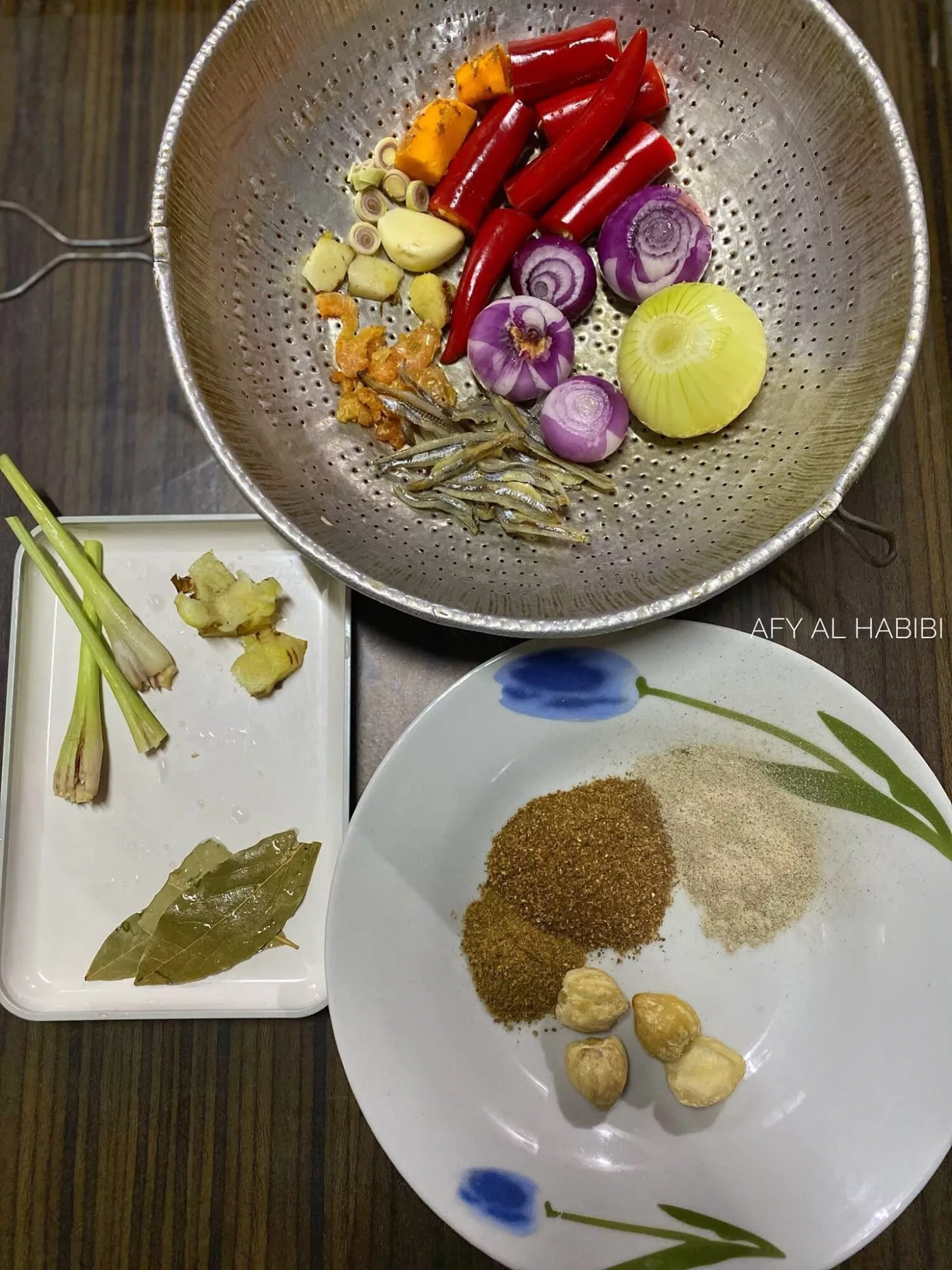 Resipi Lontong Betawi, Kuah Lodeh Rasa Lebih Lemak Berempah Luar Biasa Sedap!