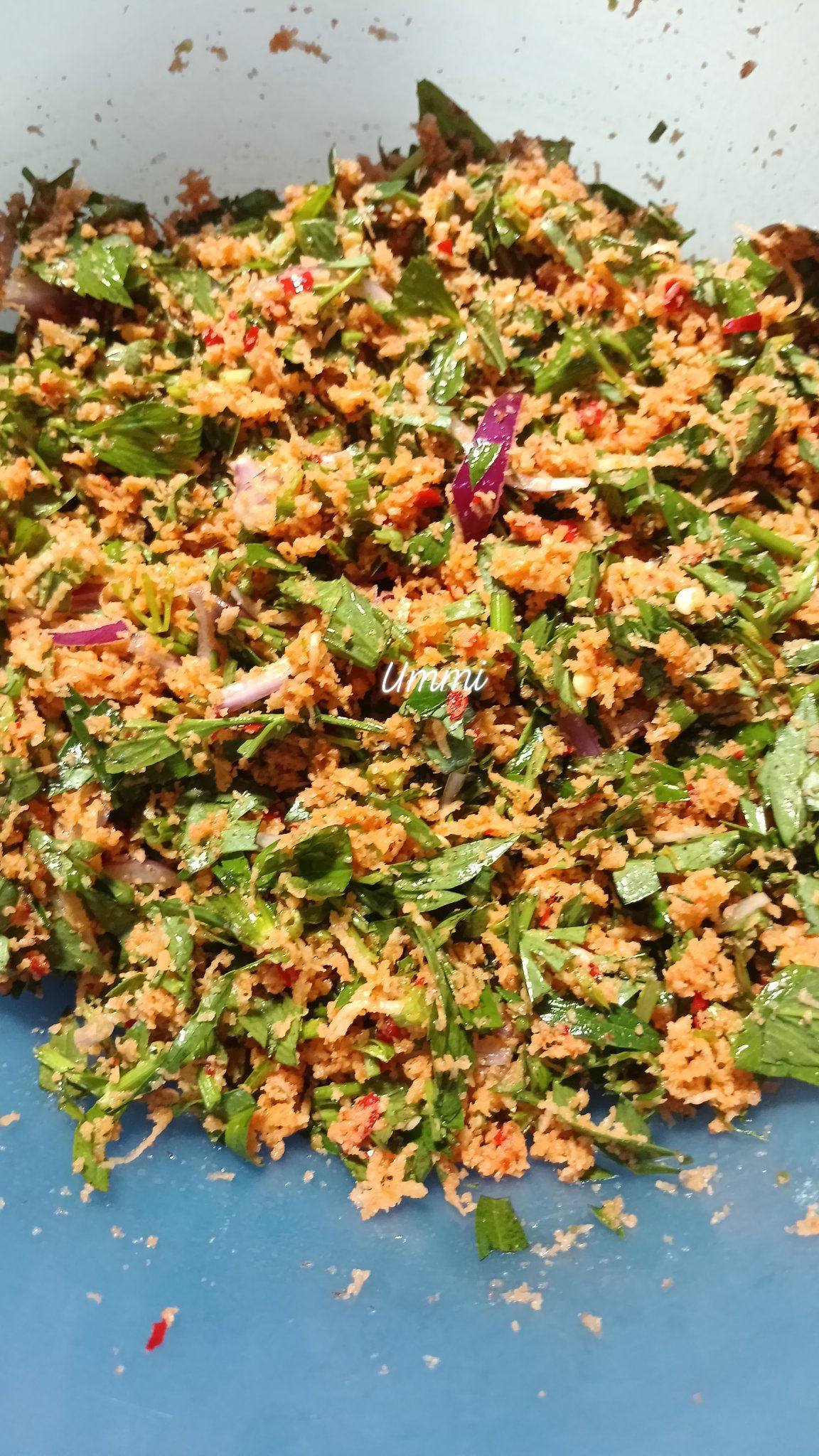 Simple Tapi ‘Kick’! Kerabu Ulam Raja & Daun Selom Ni Buat Bertambah Nasi 17 Simple Tapi ‘Kick’! Kerabu Ulam Raja & Daun Selom Ni Buat Bertambah Nasi