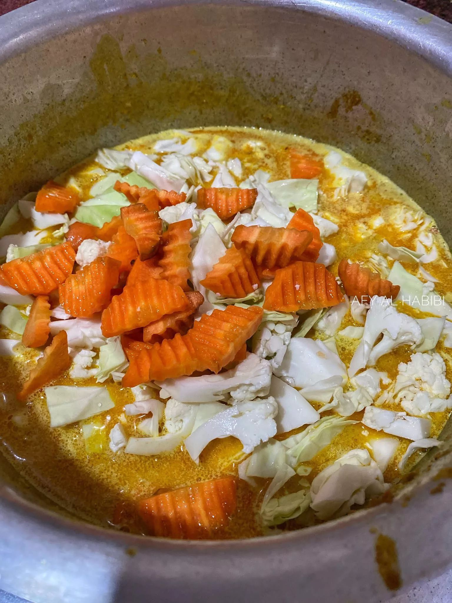 Resipi Lontong Betawi, Kuah Lodeh Rasa Lebih Lemak Berempah Luar Biasa Sedap!