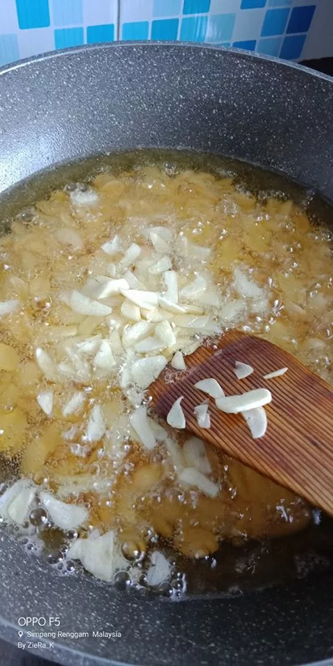 Cara Buat KACANG BAWANG PUTIH Rangup & Sedap, Rebus & Perap Semalaman Dulu Baru Goreng!