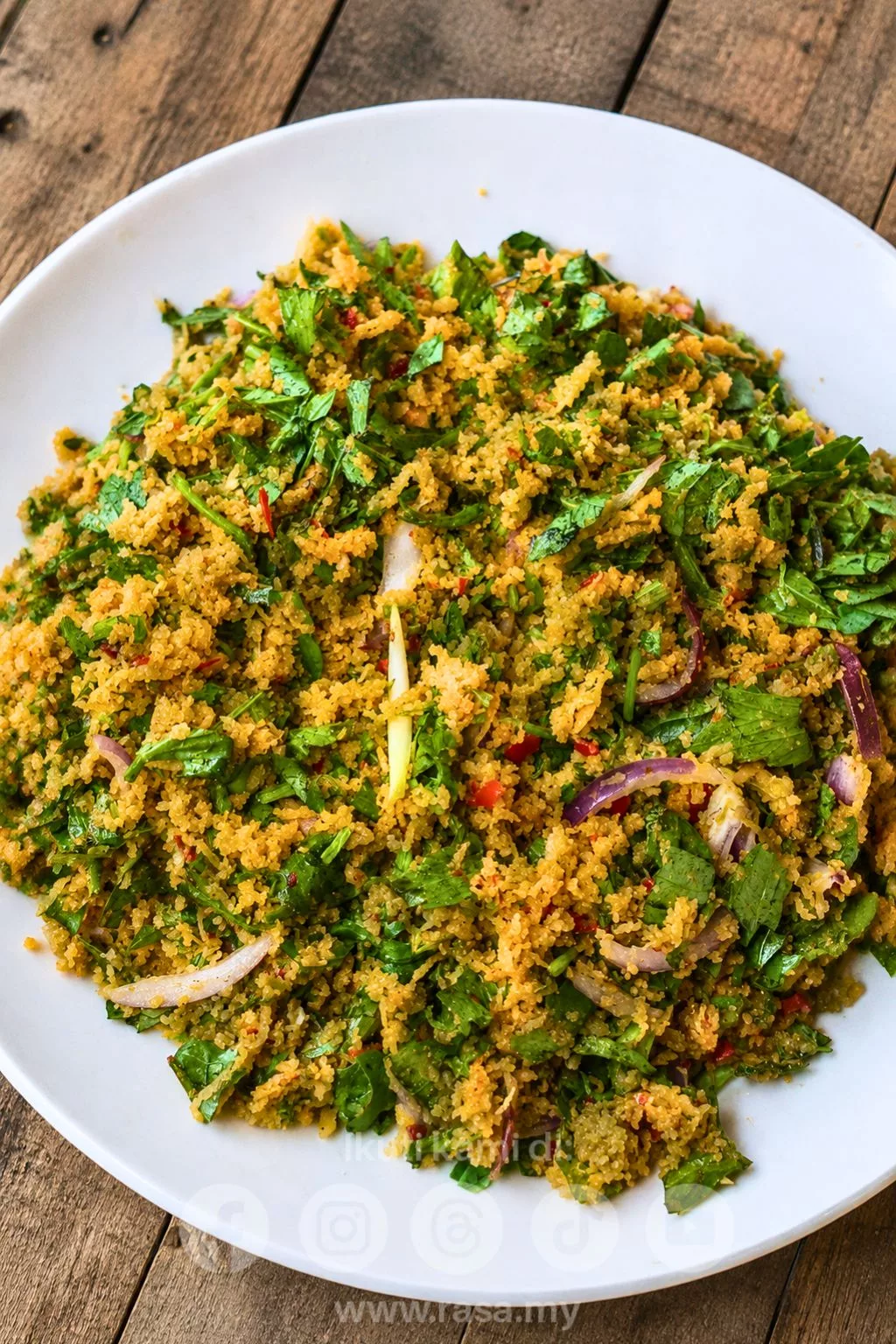 Simple Tapi ‘Kick’! Kerabu Ulam Raja & Daun Selom Ni Buat Bertambah Nasi 11 Simple Tapi ‘Kick’! Kerabu Ulam Raja & Daun Selom Ni Buat Bertambah Nasi