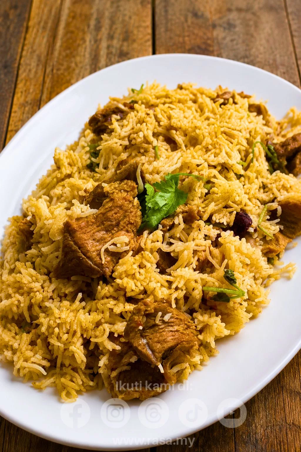 Nasi Daging Utara Simple Dengan Air Asam Kerisik Memang Padu & Wangi