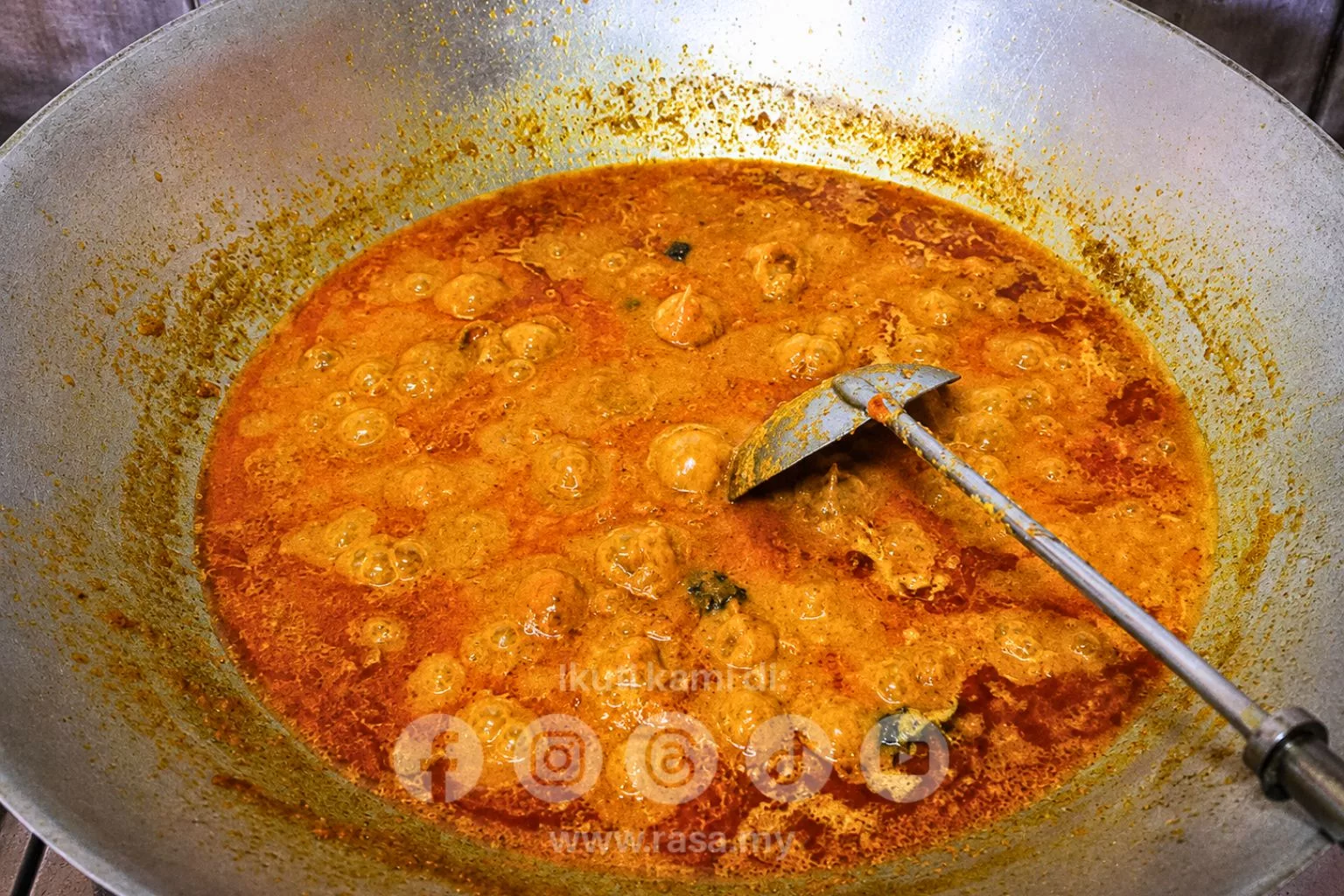 Pulut Kuning Rendang Daging Paling Sedap Untuk Aidiladha, Mudah & Menyelerakan 17 Pulut Kuning Rendang Daging Paling Sedap Untuk Aidiladha, Mudah & Menyelerakan
