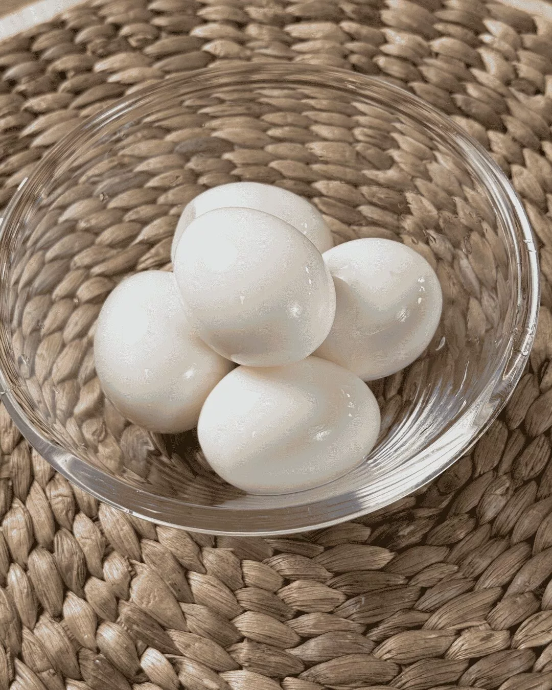 Telur Rebus Soft Boiled, Trik Mudah & Berkesan Supaya Licin, Cantik dan Senang Dikupas 7 Telur Rebus Soft Boiled, Trik Mudah & Berkesan Supaya Licin, Cantik dan Senang Dikupas