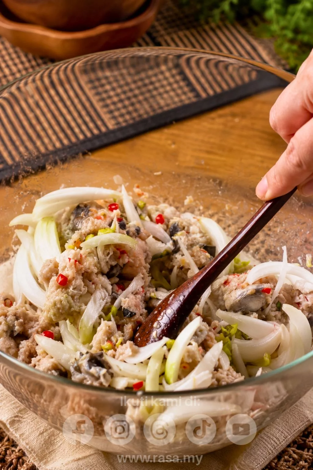 Umai Ikan Tenggiri Paling Sedap & Mudah. Resipi Tradisi Sarawak Yang Memikat Selera