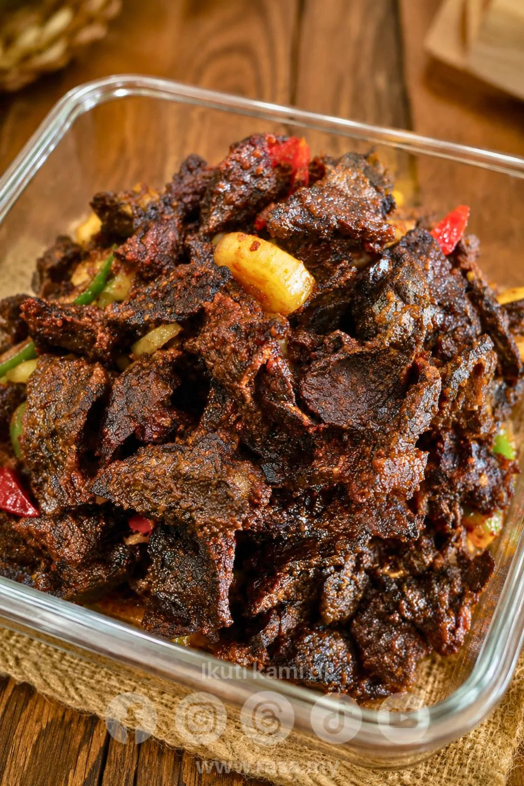 Sambal Paru Crispy Paling Padu. Resipi Rangup, Pedas & Memang Ketagih 6 Sambal Paru Crispy Paling Padu. Resipi Rangup, Pedas & Memang Ketagih