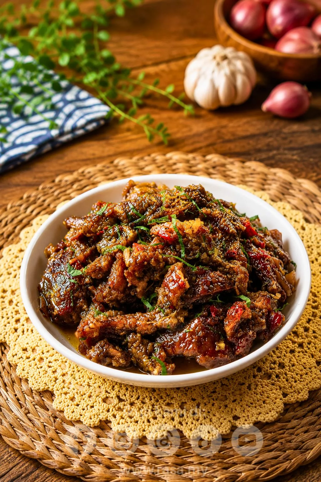 Daging Goreng Cili Padi Paling Sedap, Pedas Berapi & Mudah Dibuat