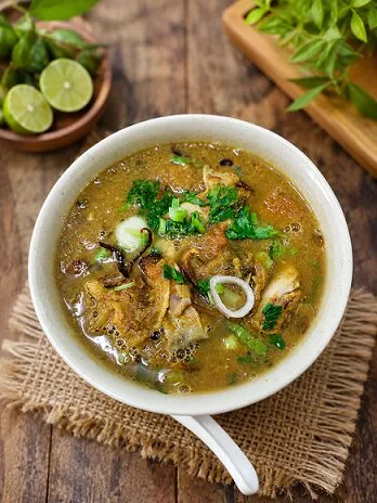 Resepi Sup Mamak Ayam Kampung Sedap Kuah Pekat, Reneh Sekali Lobak Merah! 3 Resepi Sup Mamak Ayam Kampung Sedap Kuah Pekat, Reneh Sekali Lobak Merah!