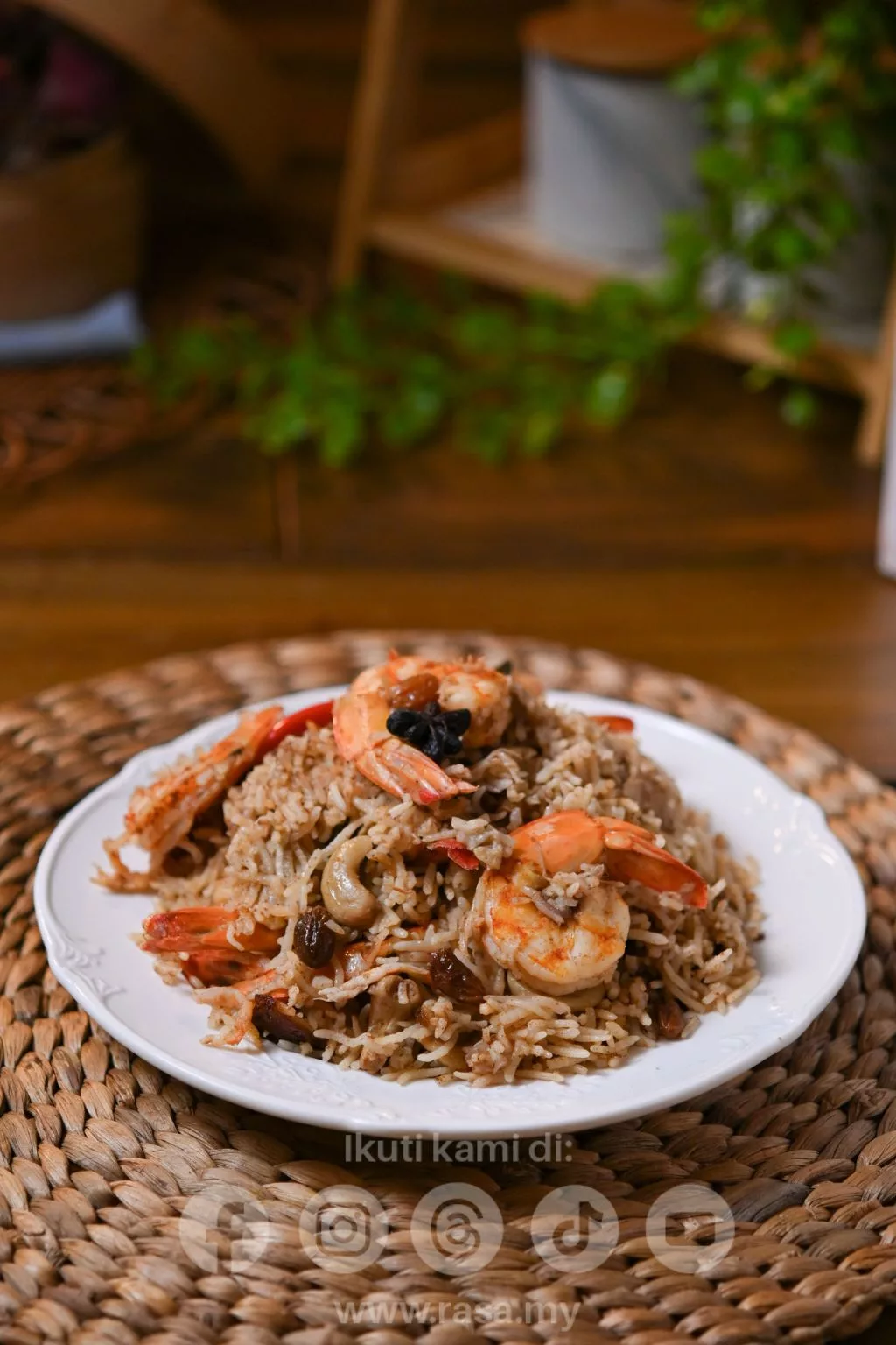 Nasi Beriani Udang Paling Wangi & Sedap, Masak Guna Rice Cooker Je! 4 nasi beriani udang