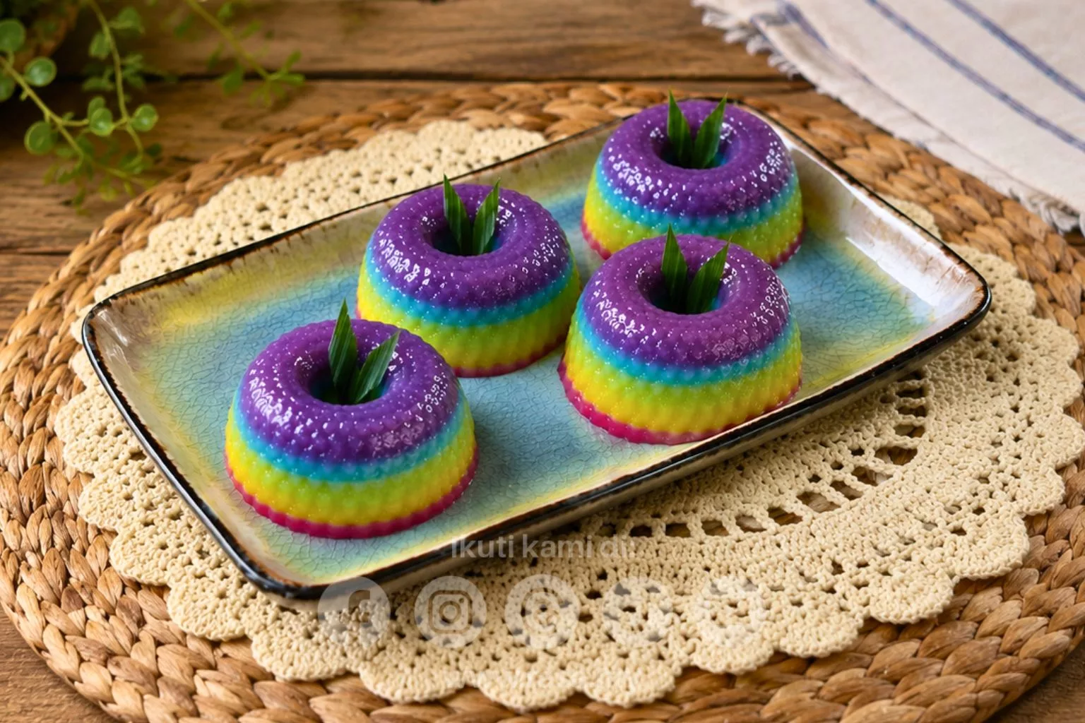 Kuih Lapis Pelangi Lembut & Kenyal, Resipi Mudah Confirm Menjadi 5 kuih lapis pelangi