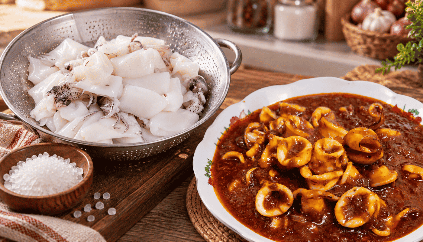 Tip Masak Sotong Jadi Pejal & Tak Berair, Ramas Dengan Garam