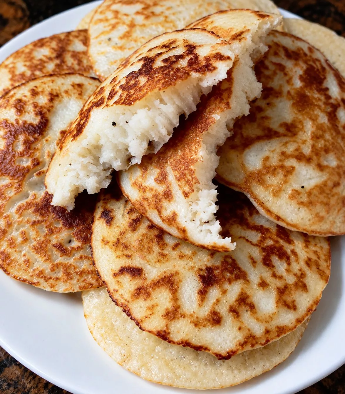 Resipi Apam Goreng Lembut & Berongga, Mudah Dibuat Untuk Sarapan Pagi 2 Resipi Apam Goreng Lembut & Berongga, Mudah Dibuat Untuk Sarapan Pagi