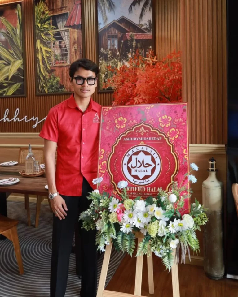 Ashhryshoshedap Terima Sijil Halal JAKIM, Ashhry Atan Buat Kejutan Belanja 1,000 Pengunjung! 2 Ashhryshoshedap Terima Sijil Halal JAKIM, Ashhry Atan Buat Kejutan Belanja 1,000 Pengunjung!