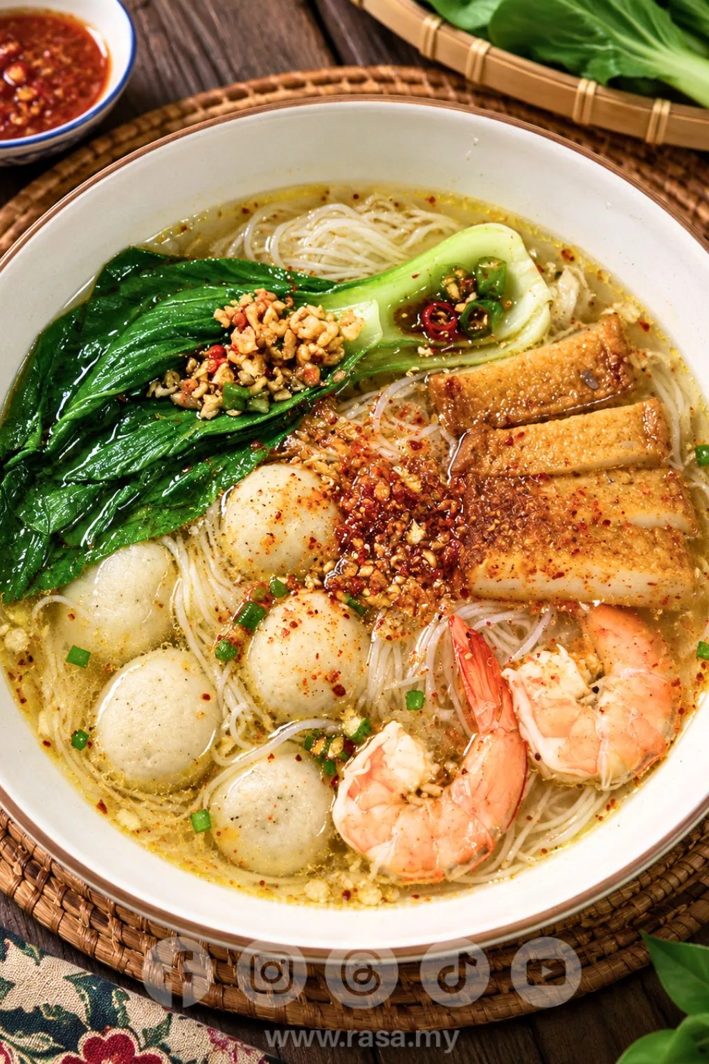 Bihun Sup Chinese Style: Resipi Istimewa, Sedap & Sangat Mudah 2 bihun sup chinese style