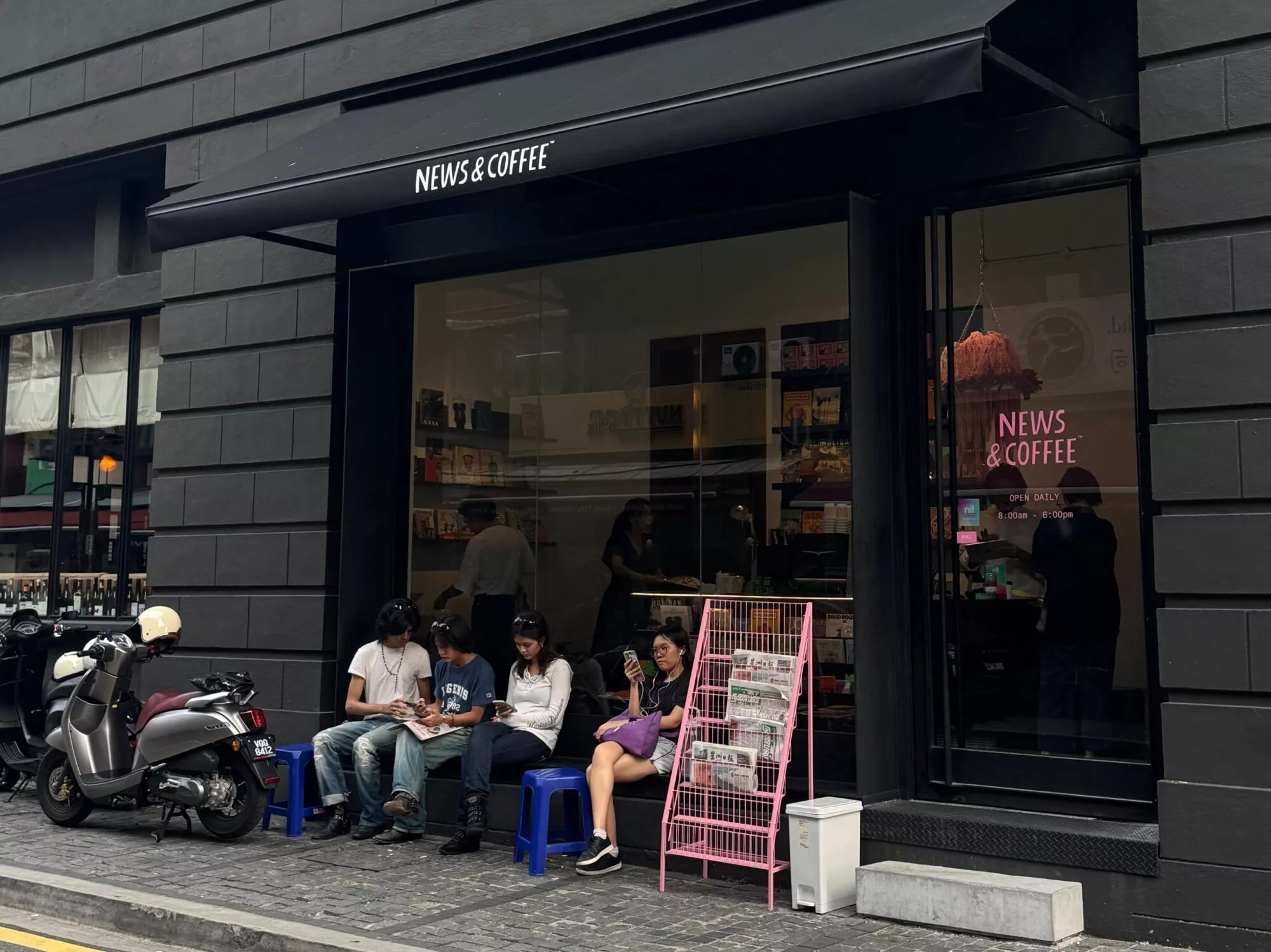 News and Coffee, Konsep Unik dan Menarik dari Barcelona Kini di Kuala Lumpur 2 News and Coffee, Konsep Unik dan Menarik dari Barcelona Kini di Kuala Lumpur