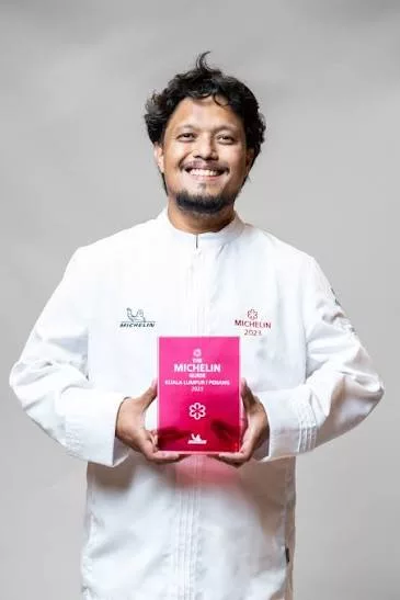 Ini 8 Chef Terkenal Dunia Yang Hebat & Menjadi Inspirasi Dalam Bidang Kulinari 8 Ini 8 Chef Terkenal Dunia Yang Hebat & Menjadi Inspirasi Dalam Bidang Kulinari