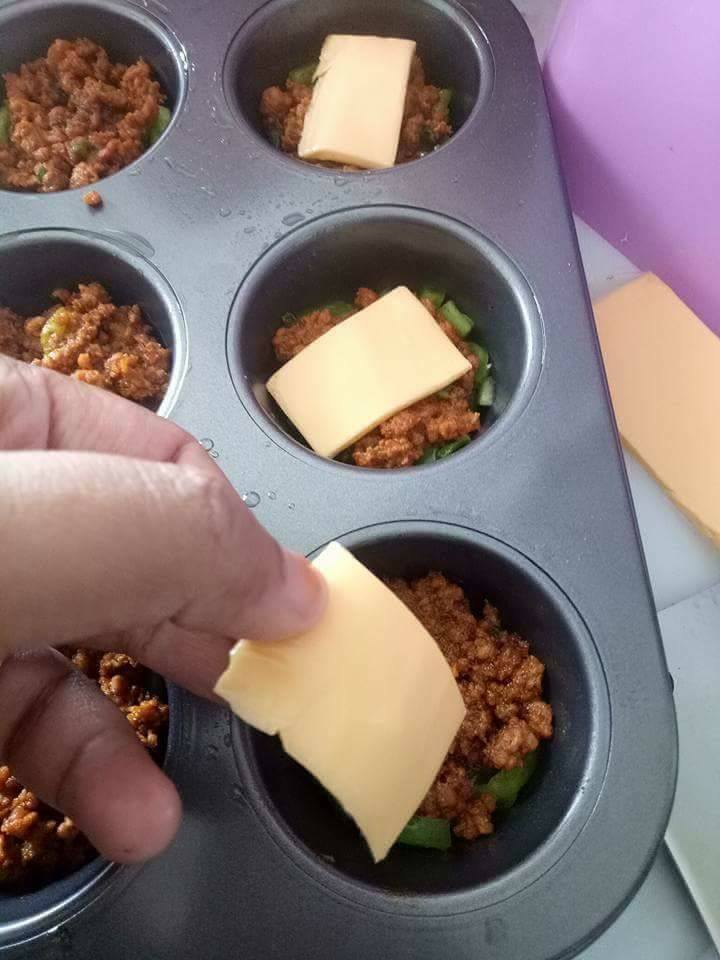 Sedapnya Egg Beef Muffin Ni. Makan Panas-Panas Memang 