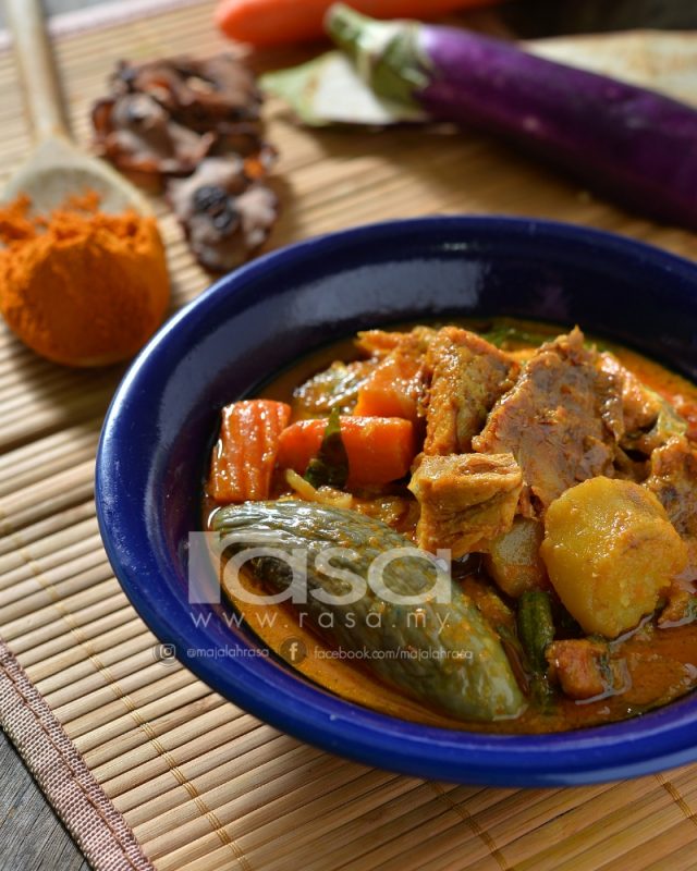 Ayam: gulai darat ayam terengganu