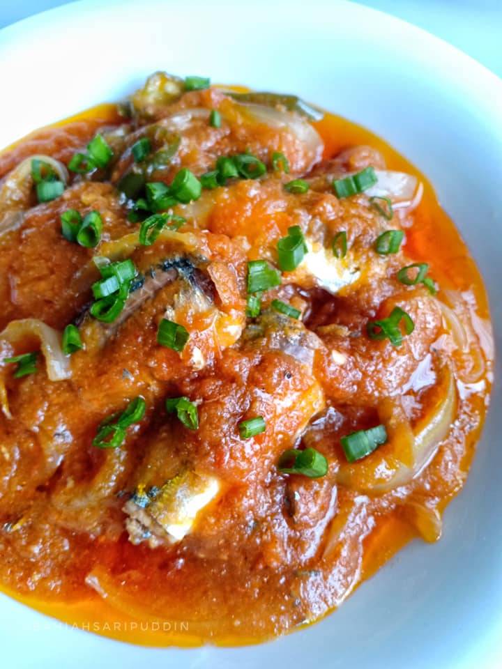 Cara Masak Ikan Sardin Homemade Tanpa Guna Tomato Puri - RASA