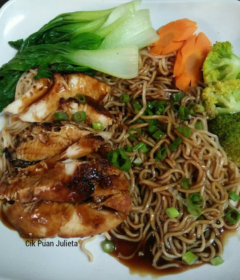 Cara Masak Mi Kicap Mudah Untuk Makan Malam. - RASA