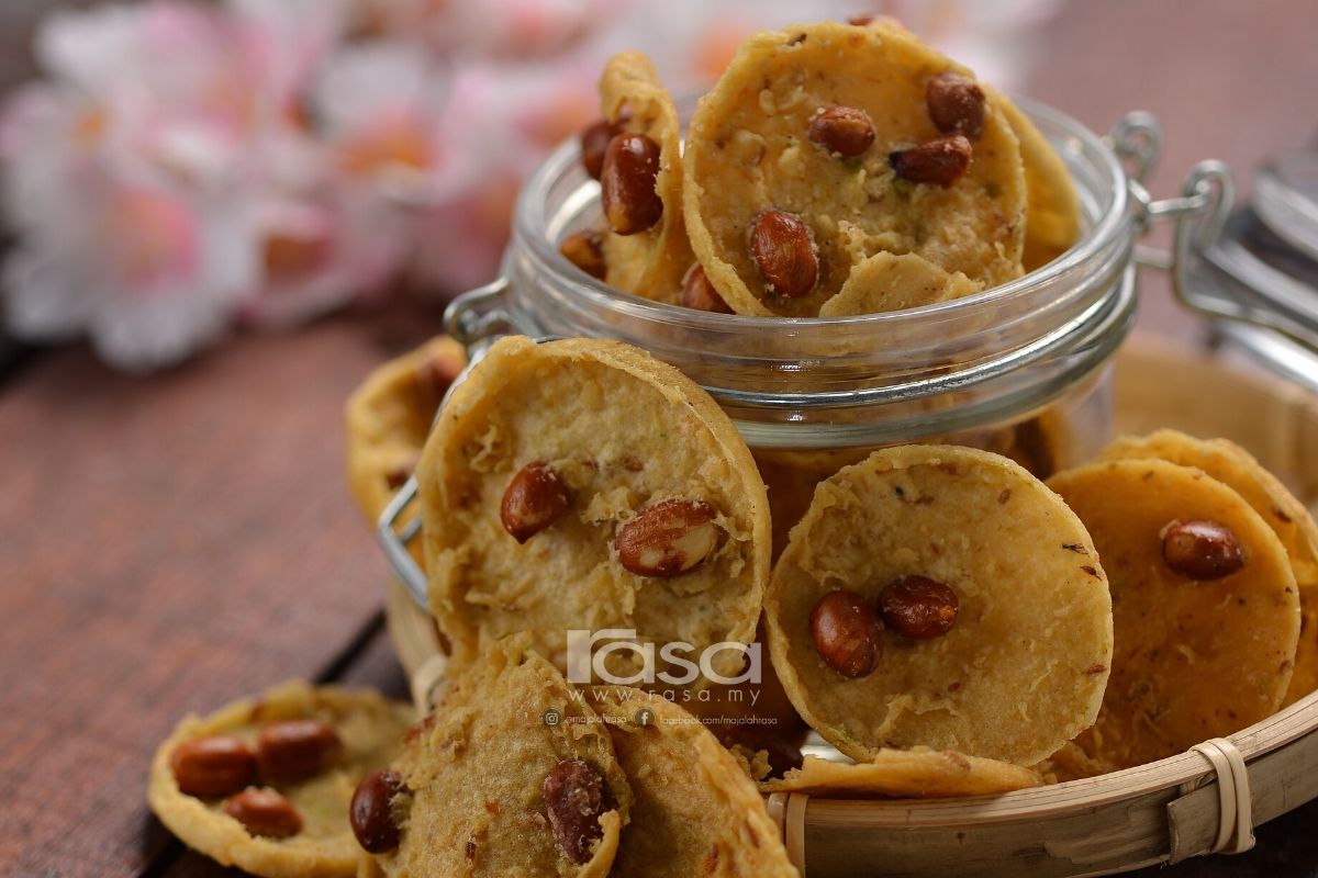 Jom Buat Rempeyek Kacang Tanah Mini Untuk Raya - RASA